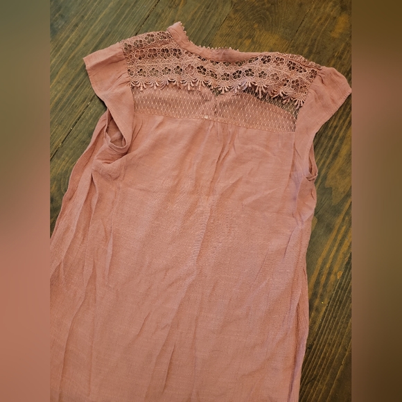 Maternity shirt - Picture 2 of 2